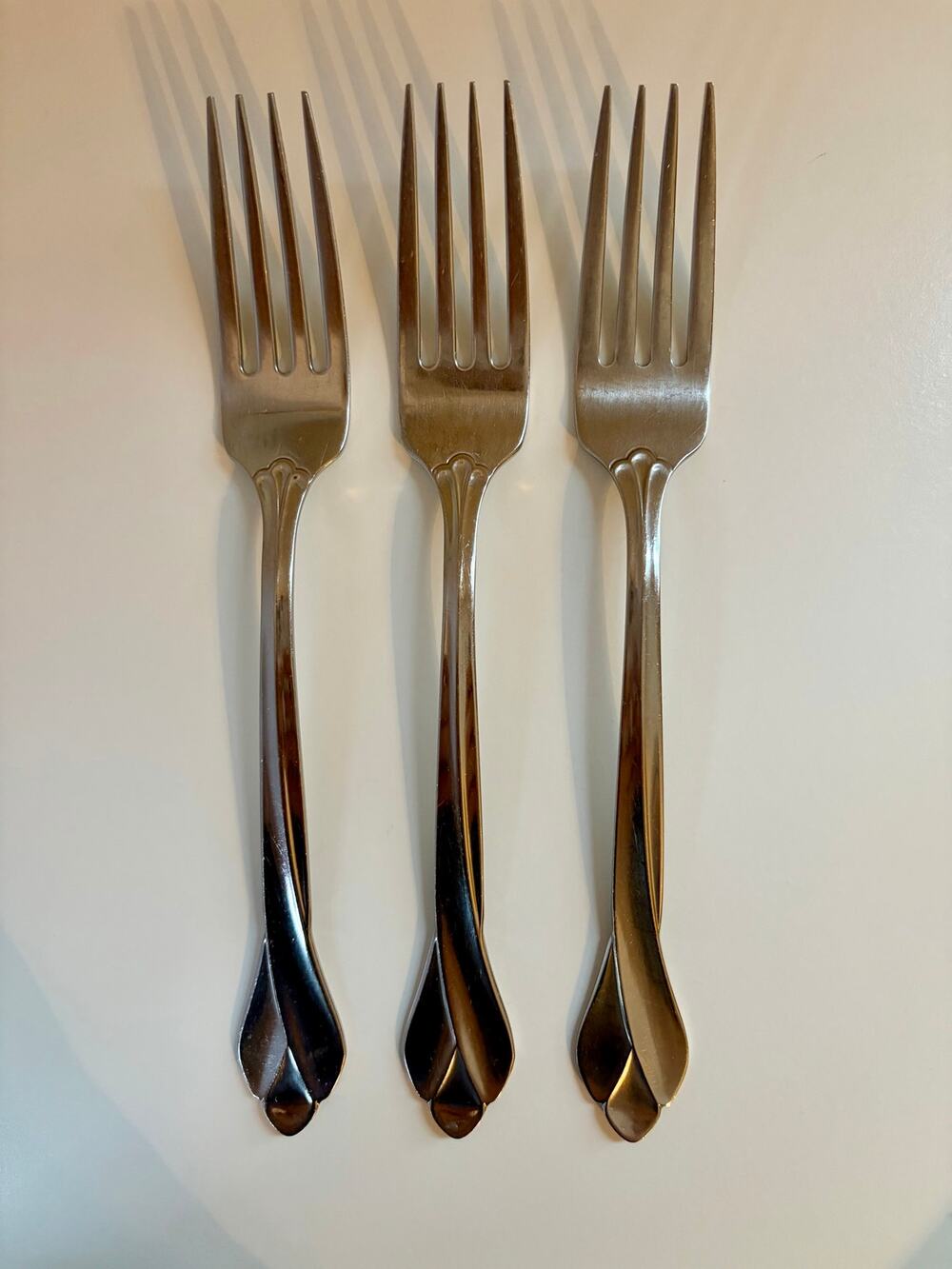 Oneida USA Tribeca Glossy Dinner Fork Set of 3